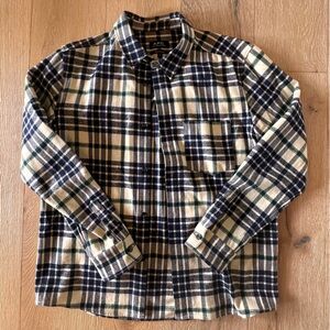 Men’s APC plaid button up
